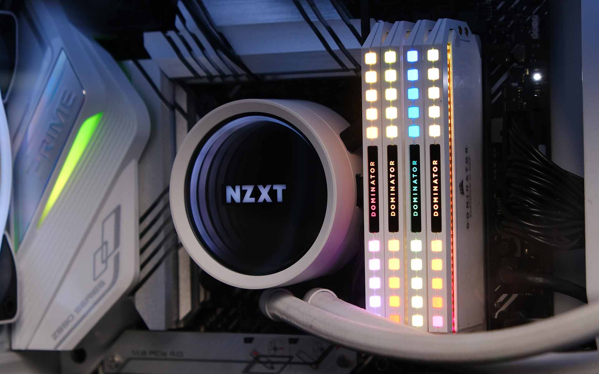 RAM Corsair Dominator Platinum White RGB