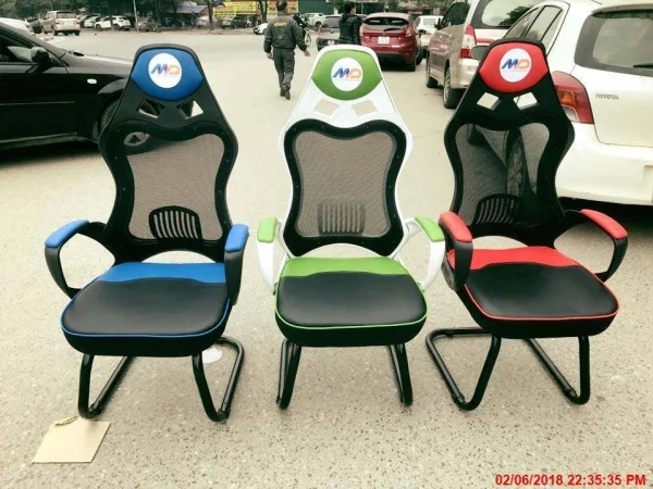 Ghế chơi game lưng nhựa đúc D900