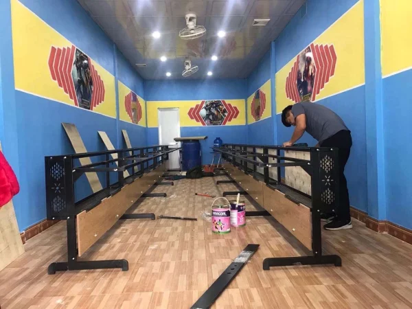 Bàn quán net 2 cấp mặt kính 3D nhiều kích thước